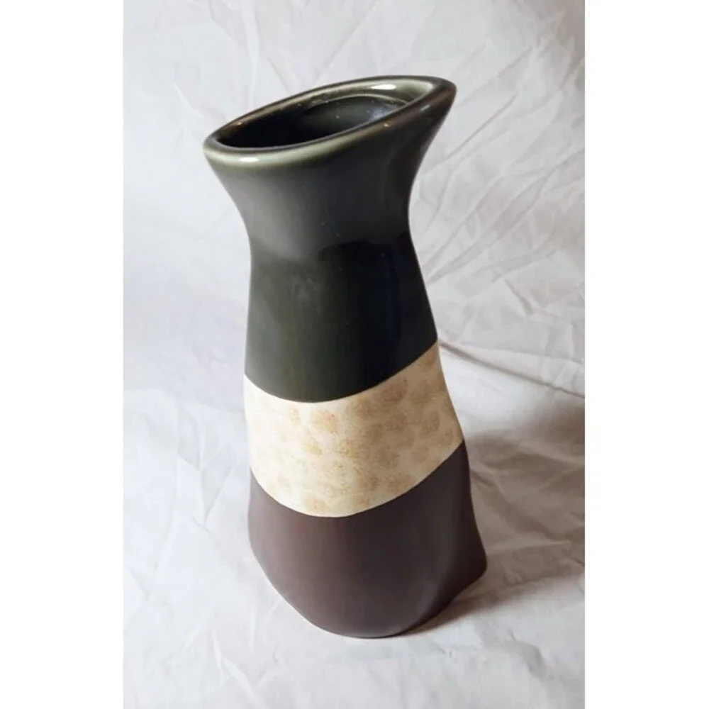 Mid Century Modern MULTITONE BEIGE/GREEN CERAMIC VASE
